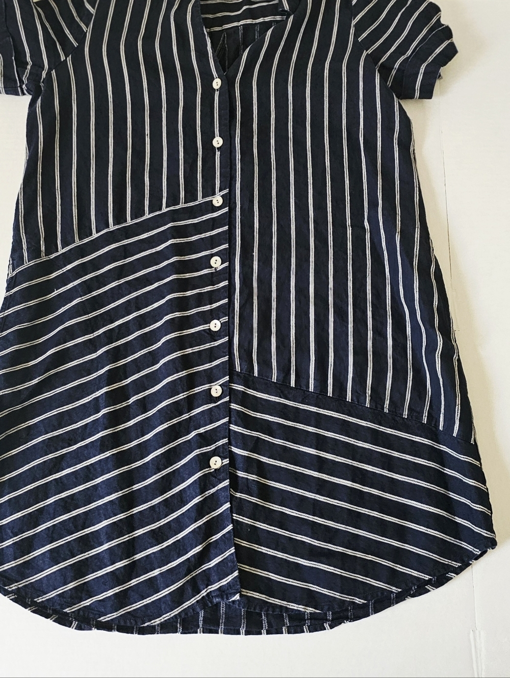 J Jill Love Linen Dress Size S Navy White Stripe Button Front V Neck Loose Fit - Picture 3 of 12